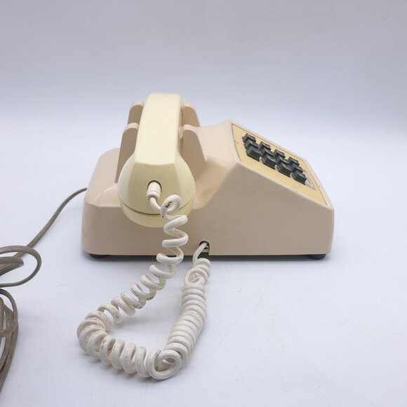 Vintage Push Button Phone by Northern Telecom QSQM2500AX - Picture 5 of 11